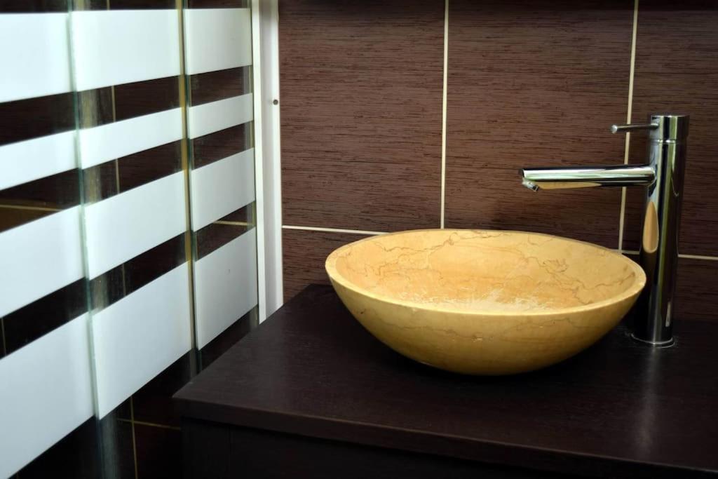 Appartement Place Du Marche メール・レ・バン エクステリア 写真